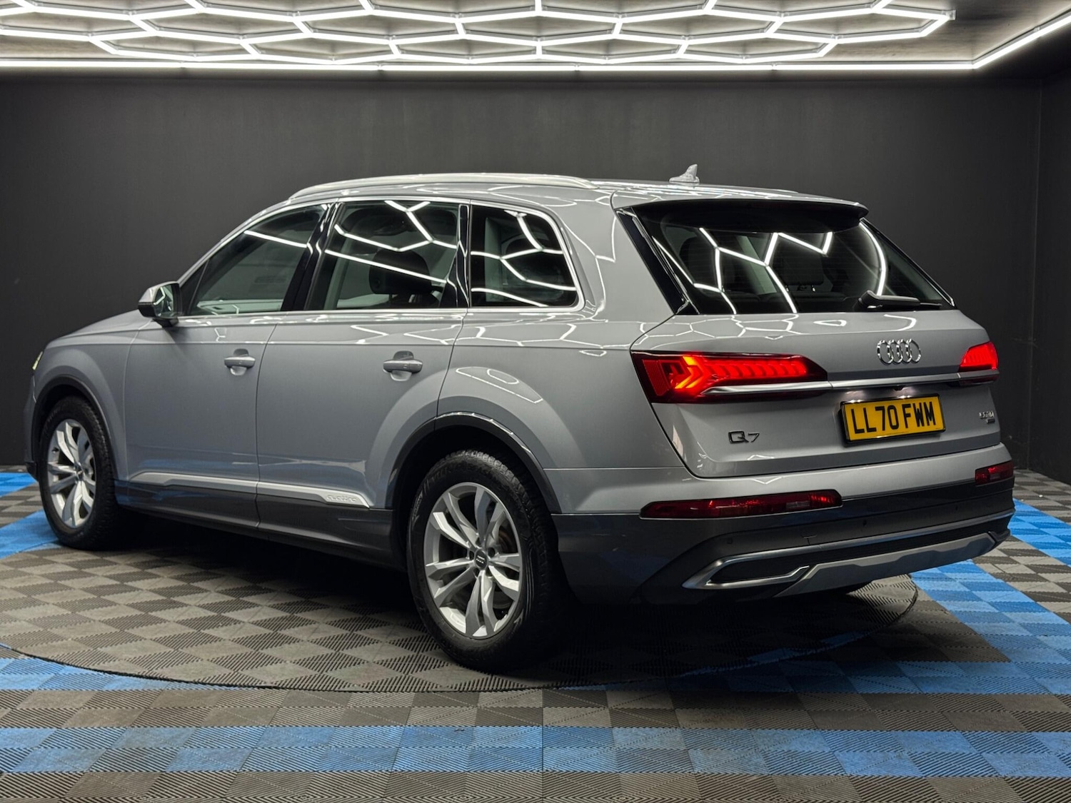 Used Audi Q7 2020 for sale - 78100666: Photo 7