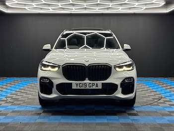 Used BMW X5 2019 for sale - 76995411: Photo