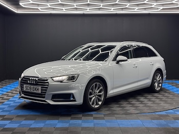 Used Audi A4 2019 for sale - 76522010: Photo