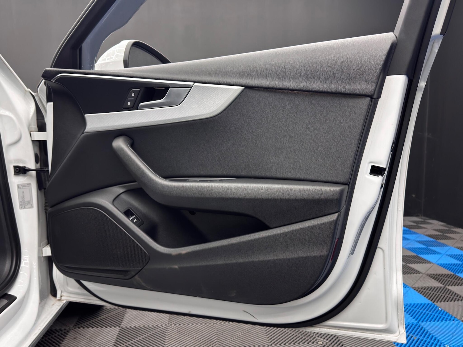 Used Audi A4 2019 for sale - 76522010: Photo 40