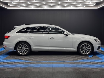 Used Audi A4 2019 for sale - 76522010: Photo