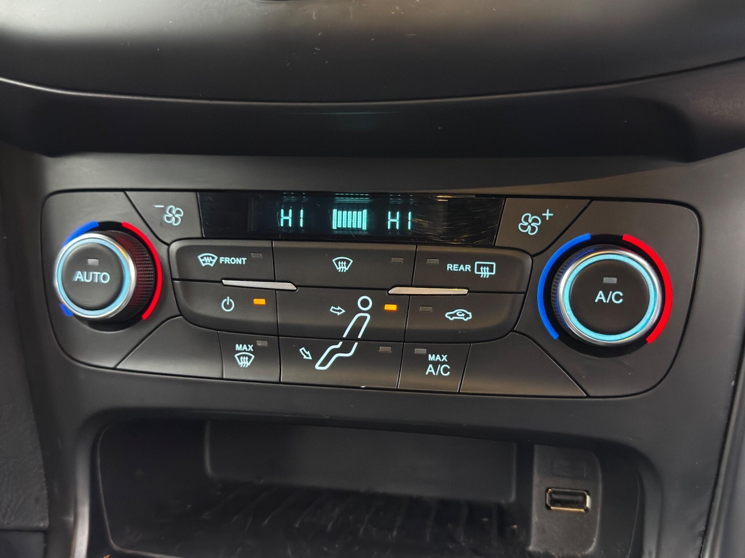 Used Ford Focus 2017 for sale - 76561479: Photo 26