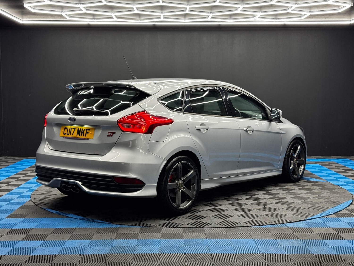 Used Ford Focus 2017 for sale - 76561479: Photo 5