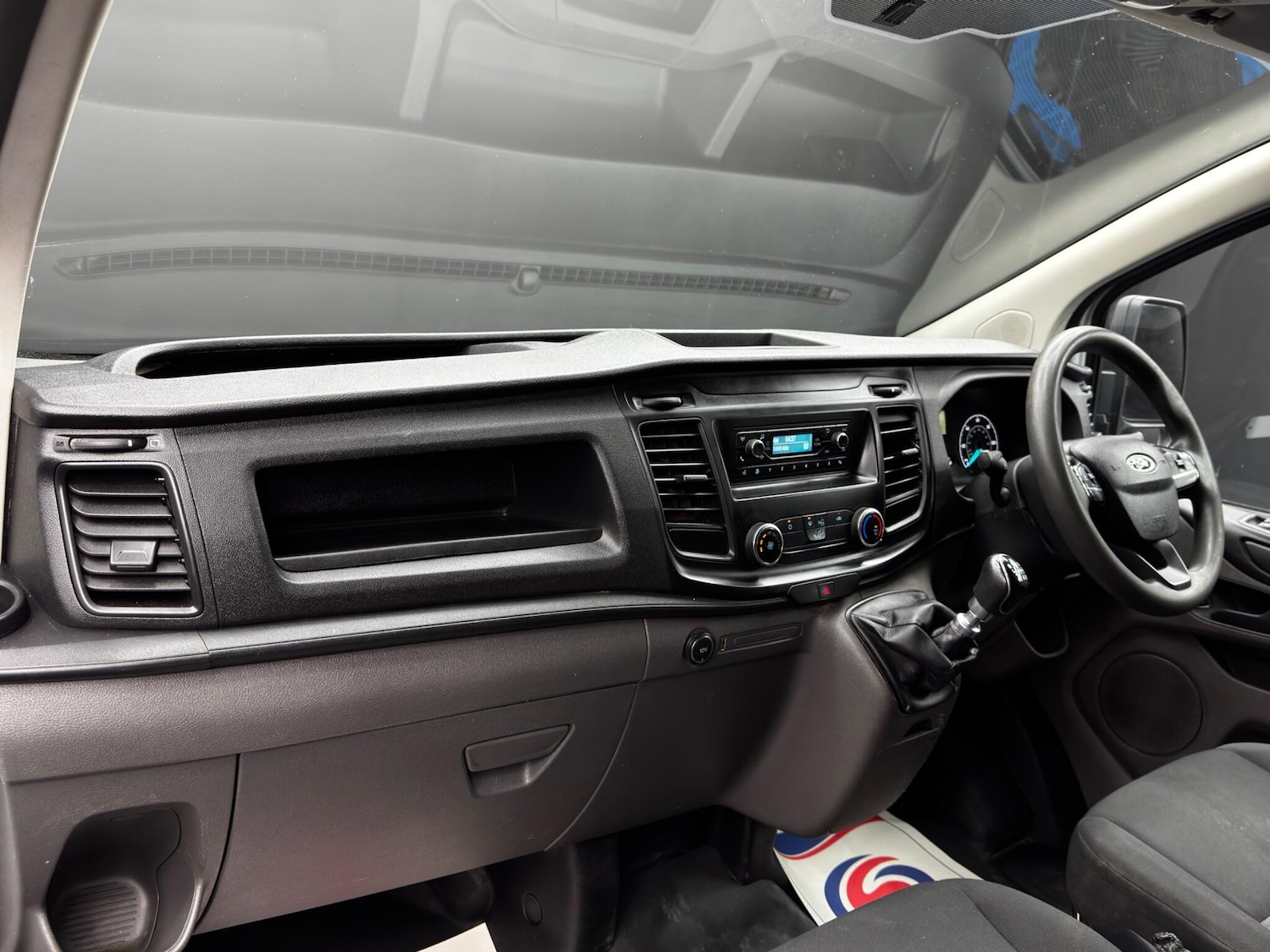 Used Ford Transit Custom 2018 for sale - 76936615: Photo 11