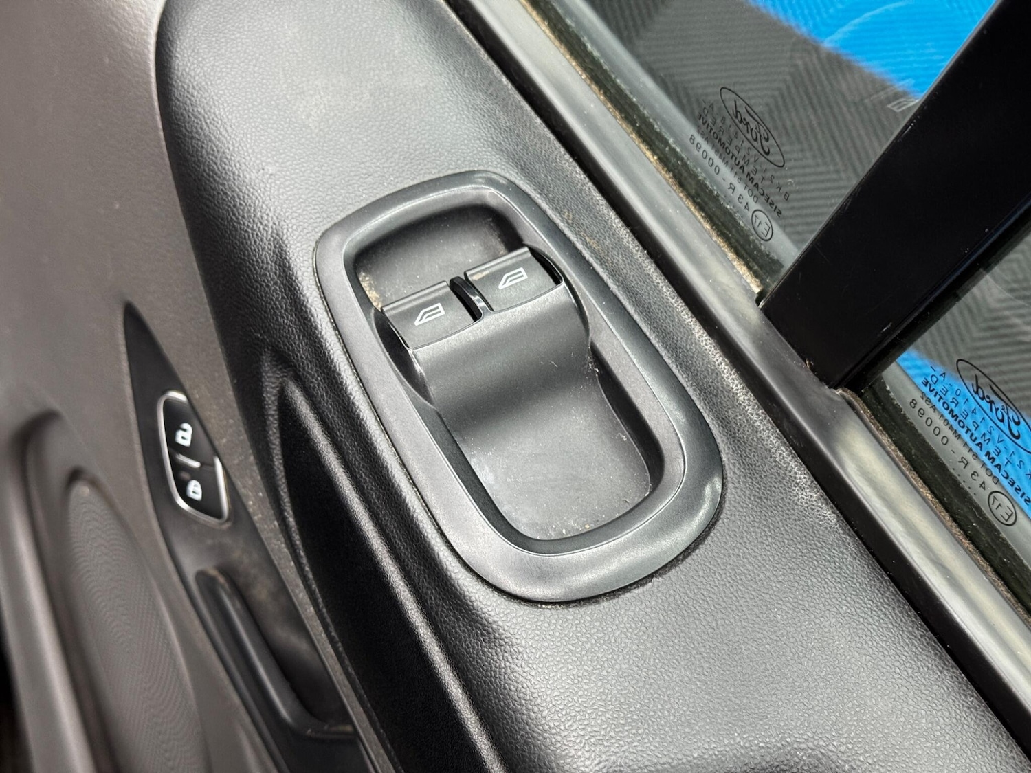 Used Ford Transit Custom 2018 for sale - 76936615: Photo 31