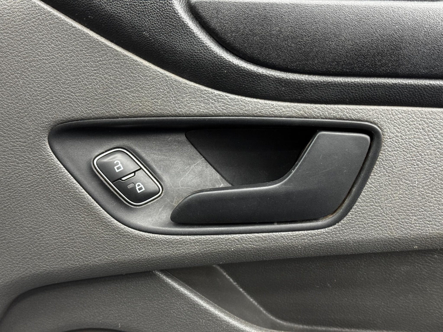 Used Ford Transit Custom 2018 for sale - 76936615: Photo 32