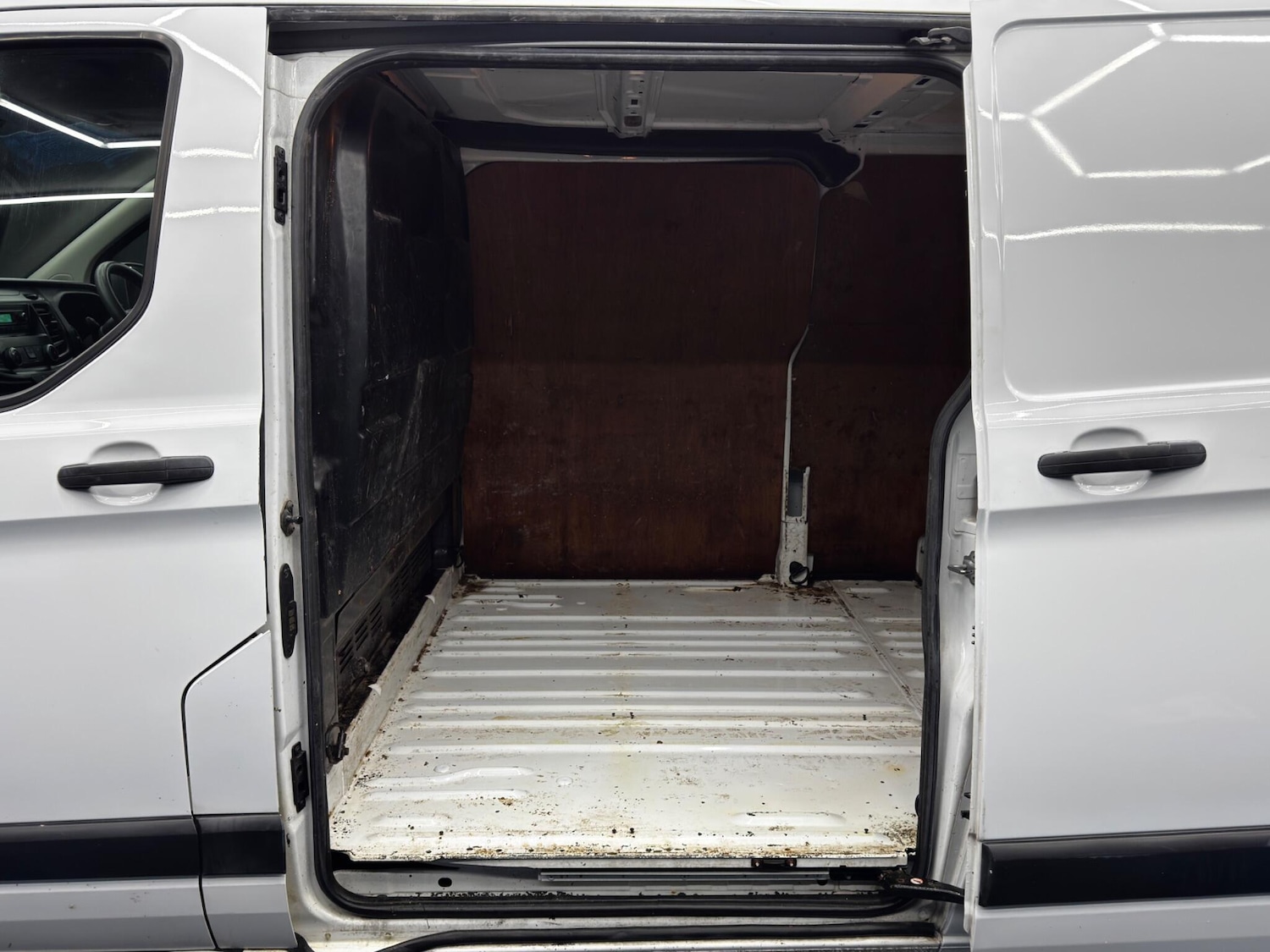 Used Ford Transit Custom 2018 for sale - 76936615: Photo 33