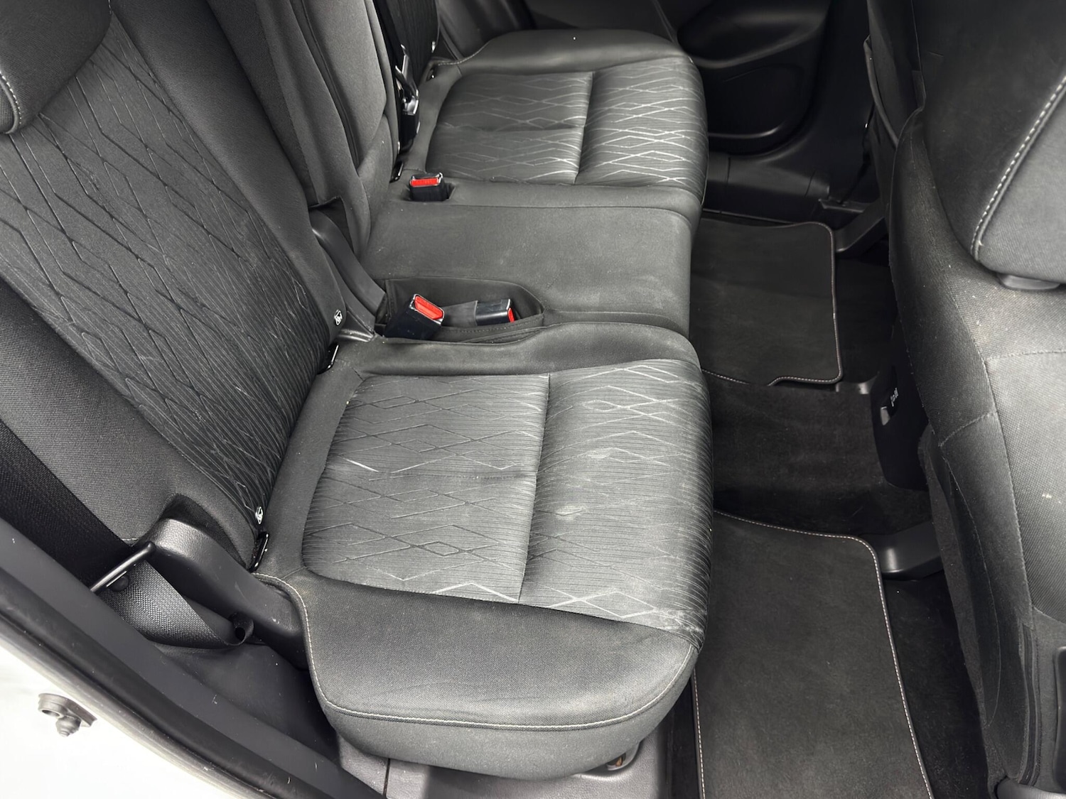 Used Mitsubishi Eclipse Cross 2019 for sale - 76849732: Photo 15