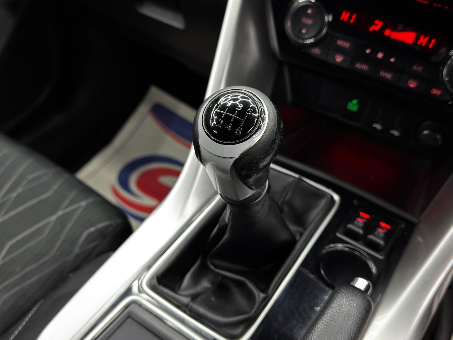 Used Mitsubishi Eclipse Cross 2019 for sale - 76849732: Photo 26