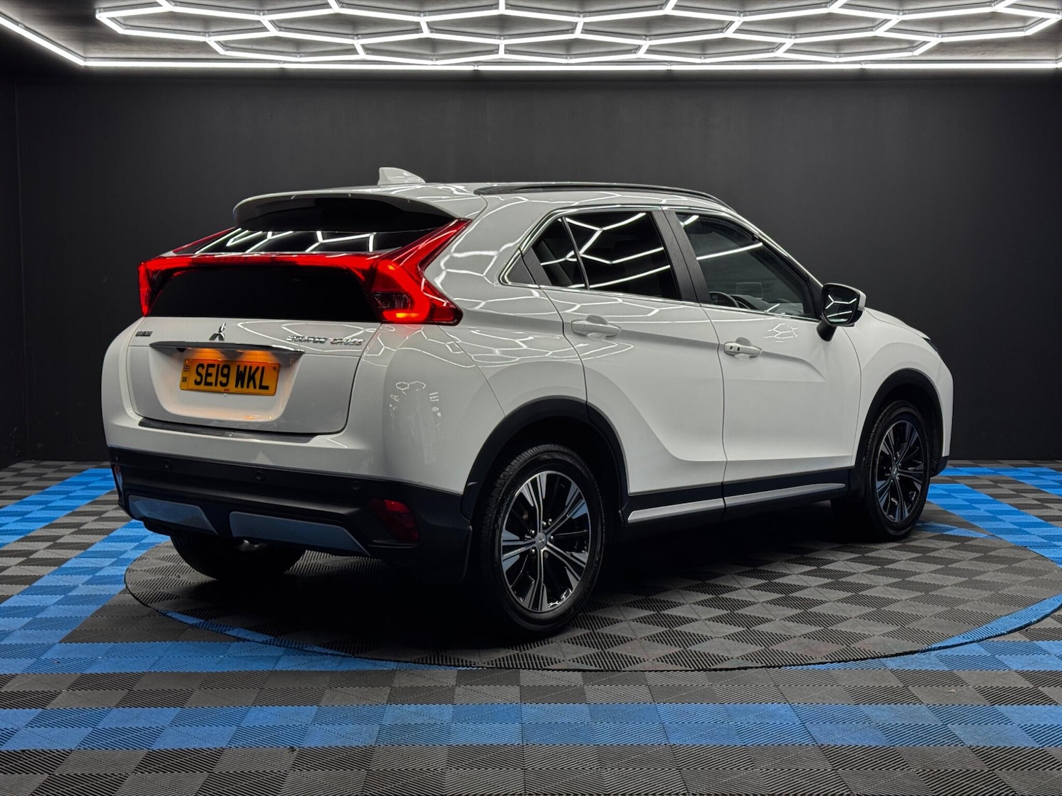 Used Mitsubishi Eclipse Cross 2019 for sale - 76849732: Photo 5