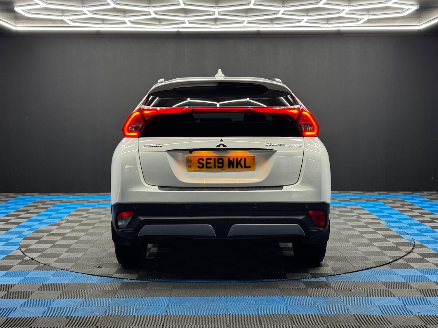 Used Mitsubishi Eclipse Cross 2019 for sale - 76849732: Photo 6