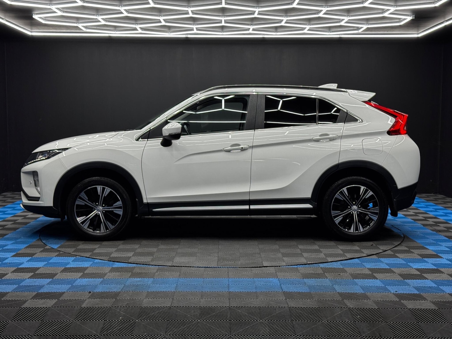 Used Mitsubishi Eclipse Cross 2019 for sale - 76849732: Photo 8
