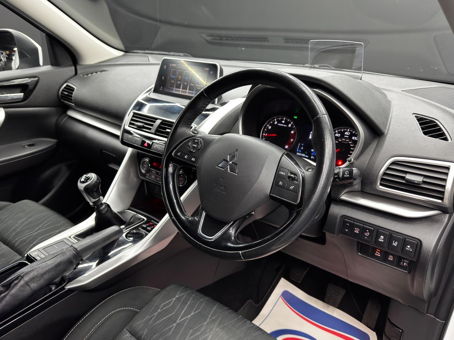 Used Mitsubishi Eclipse Cross 2019 for sale - 76849732: Photo 9