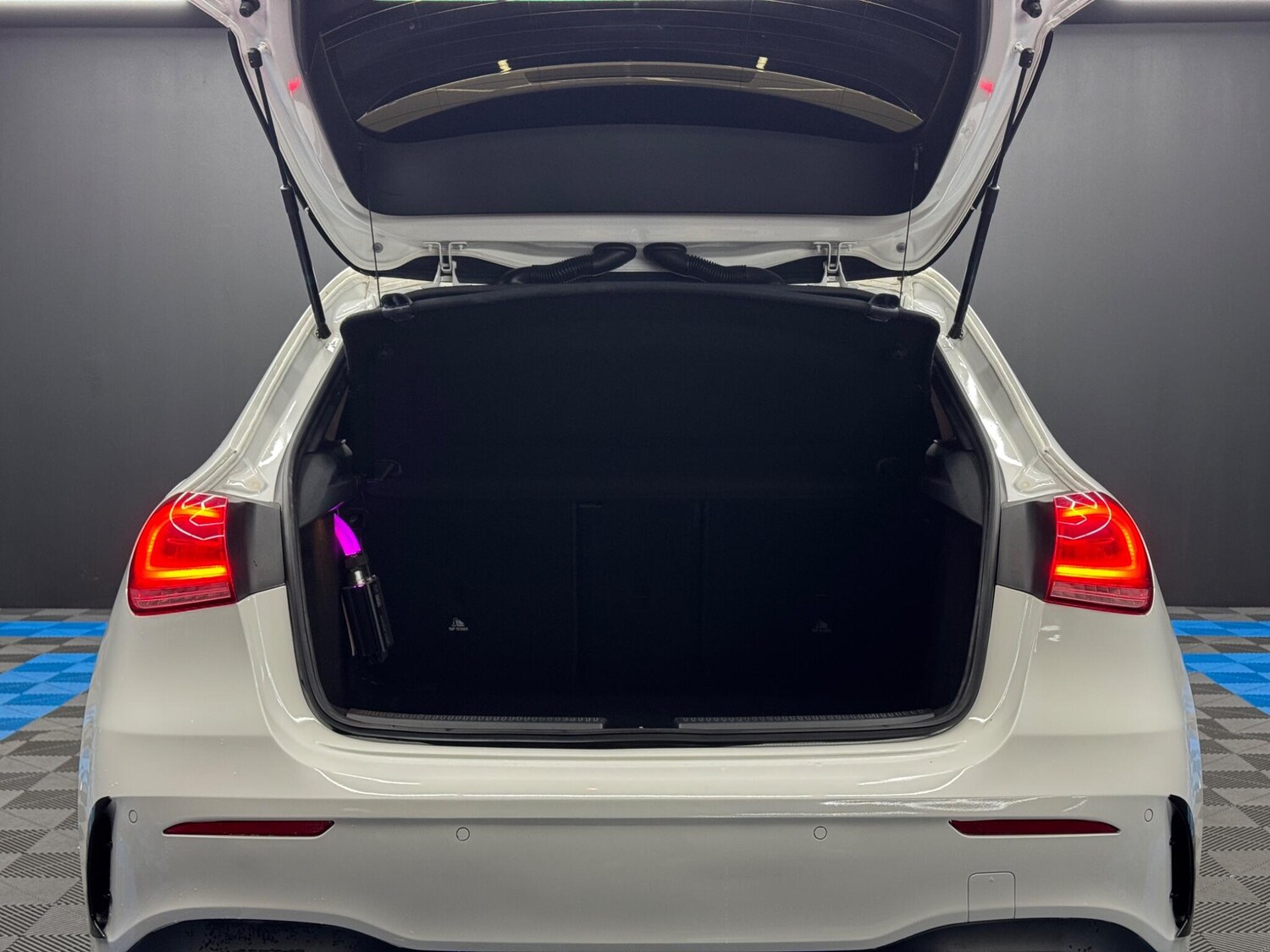 Used Mercedes-Benz A-Class for sale - 77511339: Photo 44