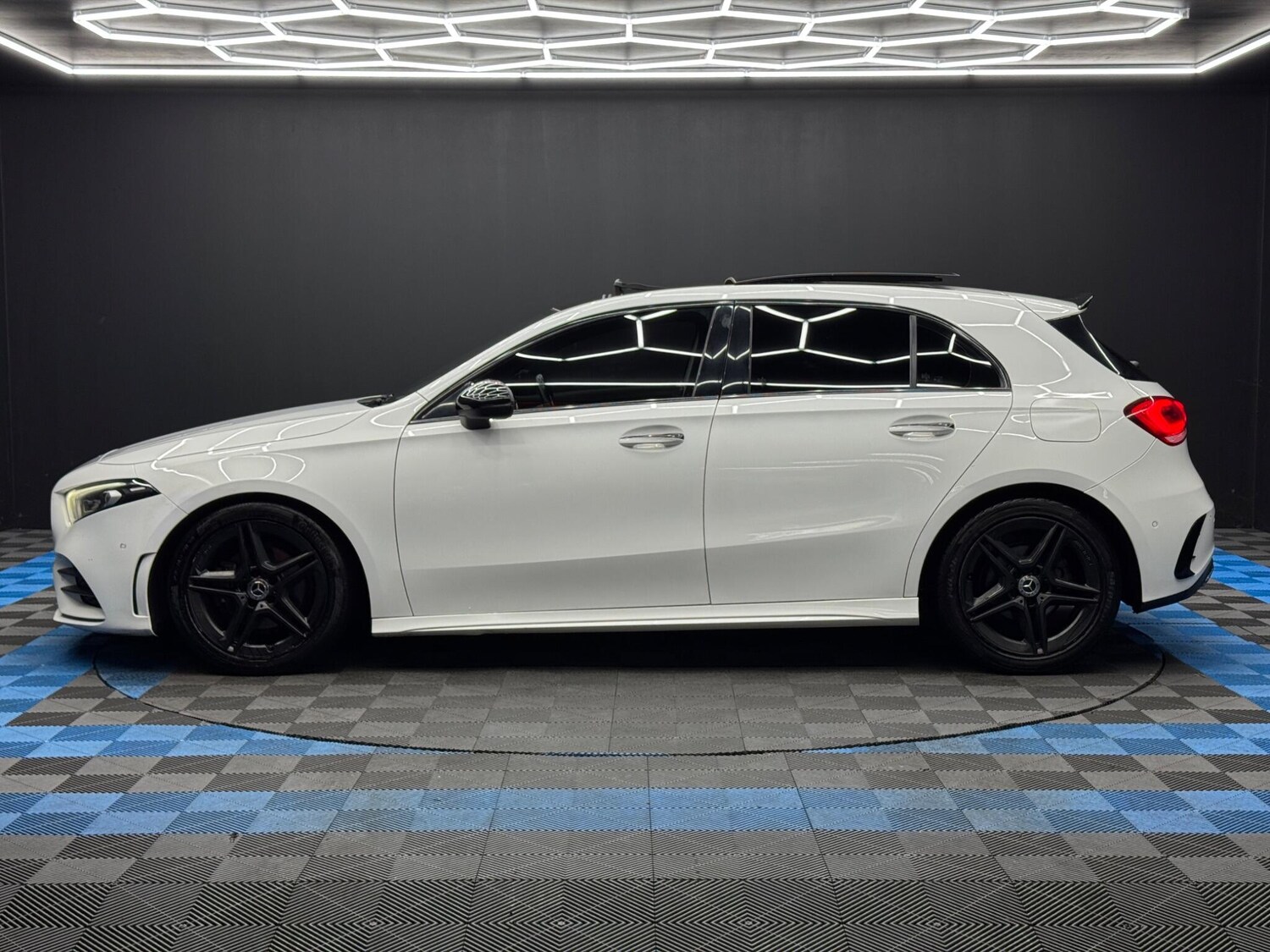 Used Mercedes-Benz A-Class for sale - 77511339: Photo 8