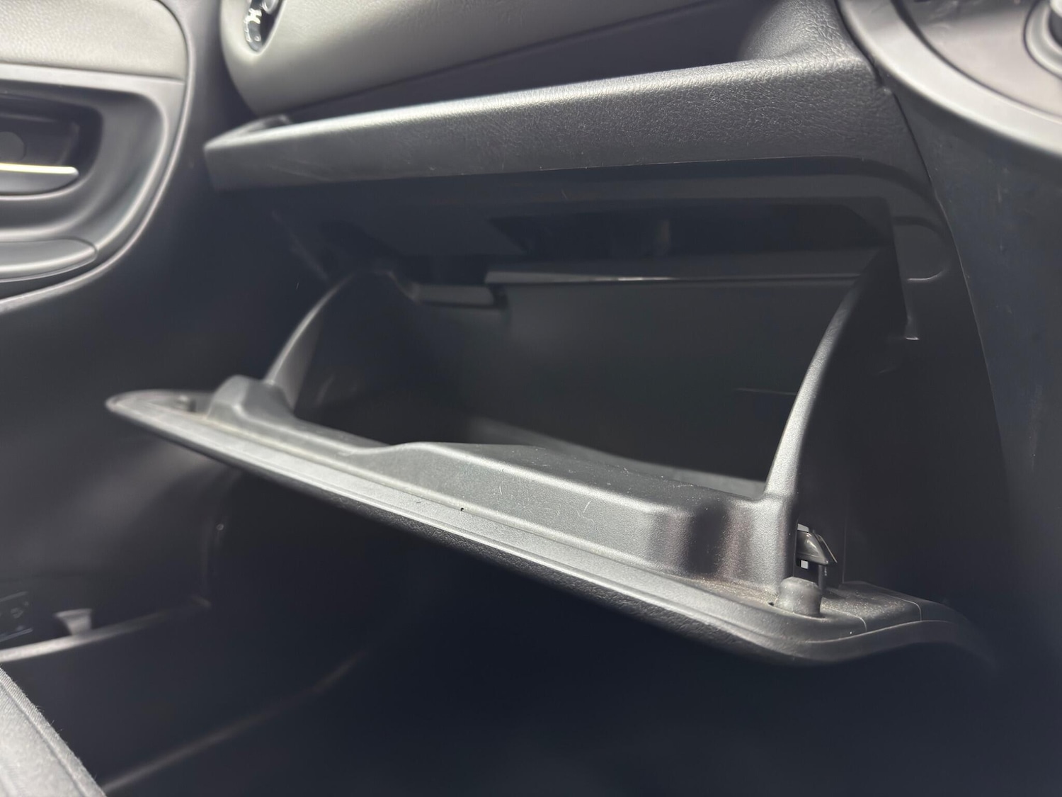 Used Toyota Yaris 2020 for sale - 77156169: Photo 30