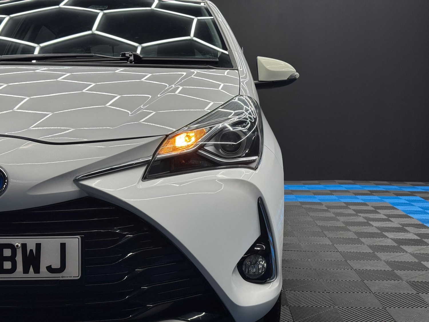 Used Toyota Yaris 2020 for sale - 77156169: Photo 37