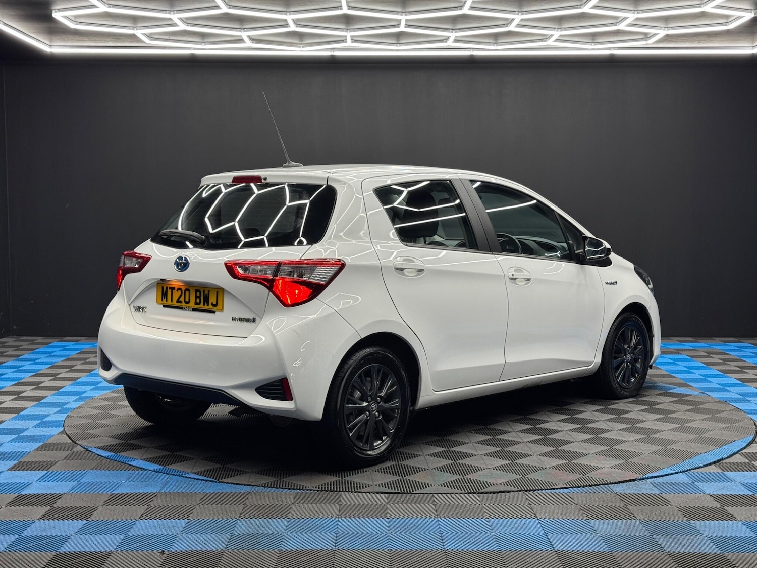 Used Toyota Yaris 2020 for sale - 77156169: Photo 5