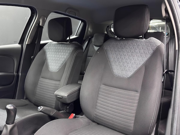 Used Renault Clio 2014 for sale - 76239210: Photo 14