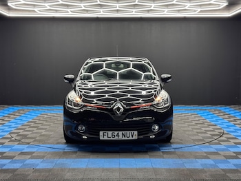 Used Renault Clio 2014 for sale - 76239210: Photo 2