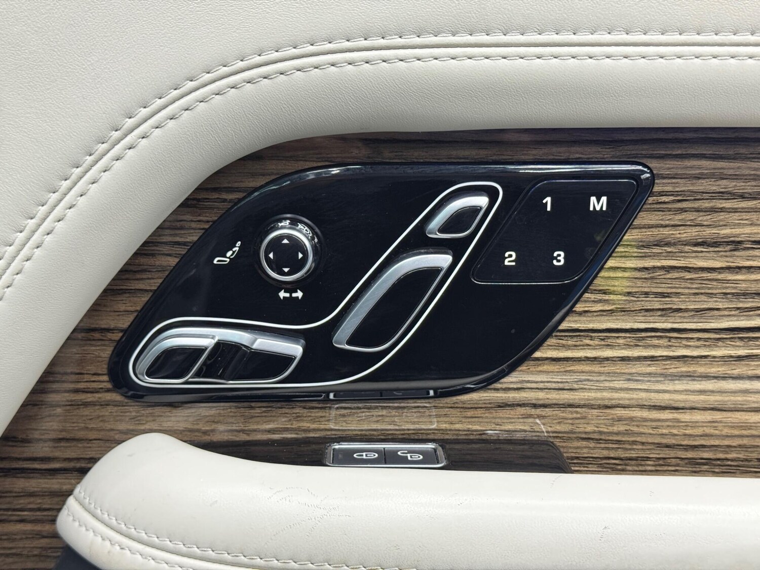 Used Land Rover Range Rover for sale - 77958009: Photo 49