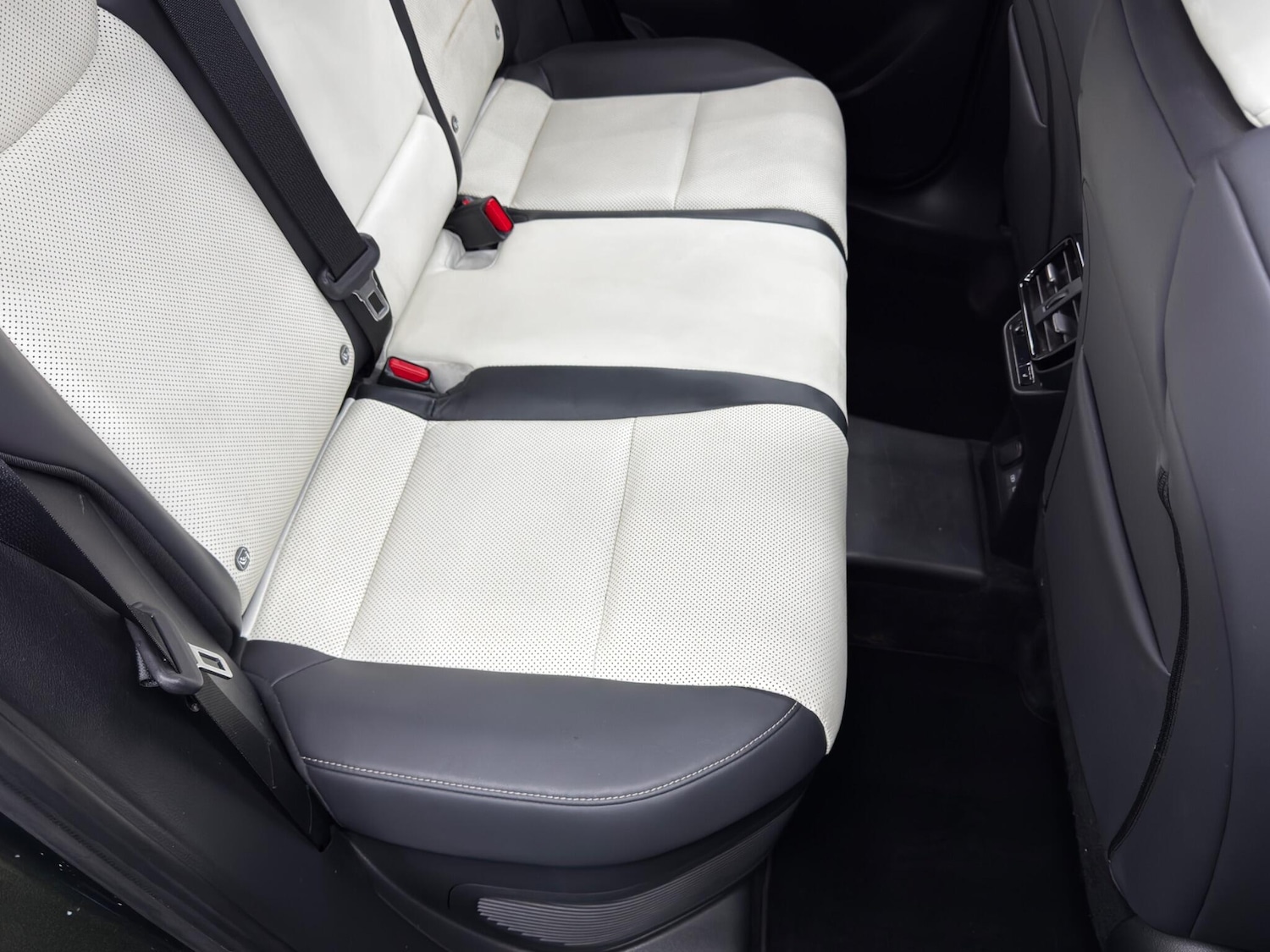 Used Lexus NX 2023 for sale - 78047357: Photo 16