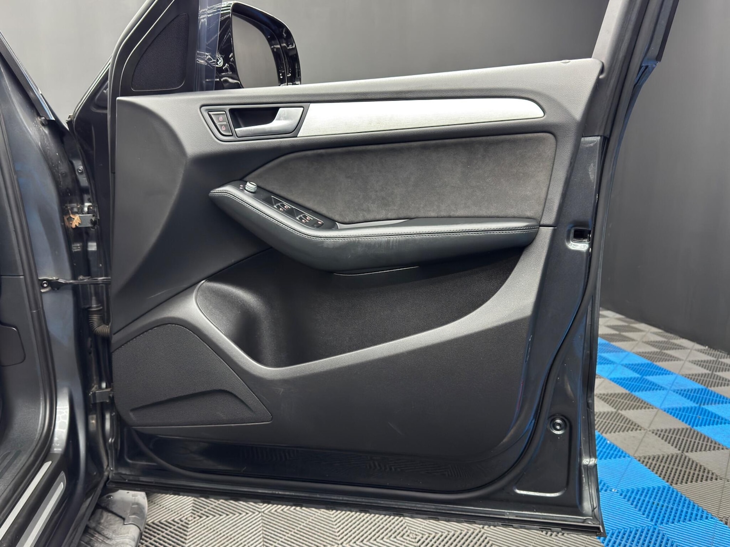 Used Audi Q5 2016 for sale - 77769352: Photo 41