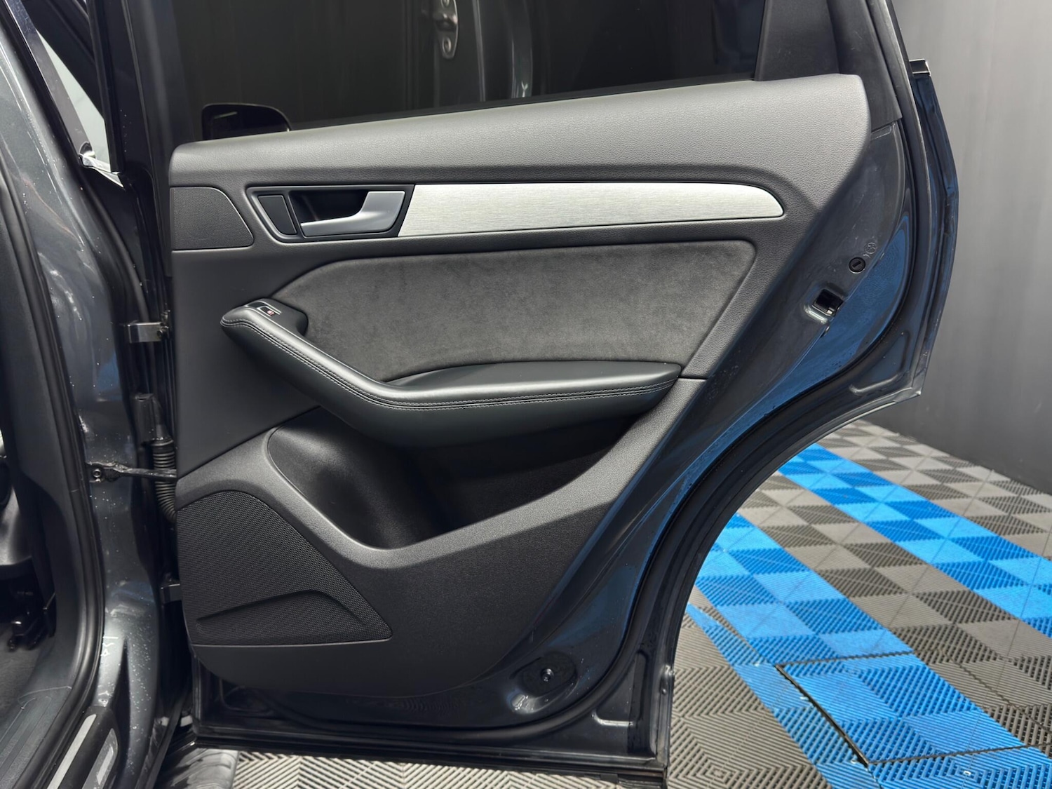 Used Audi Q5 2016 for sale - 77769352: Photo 44