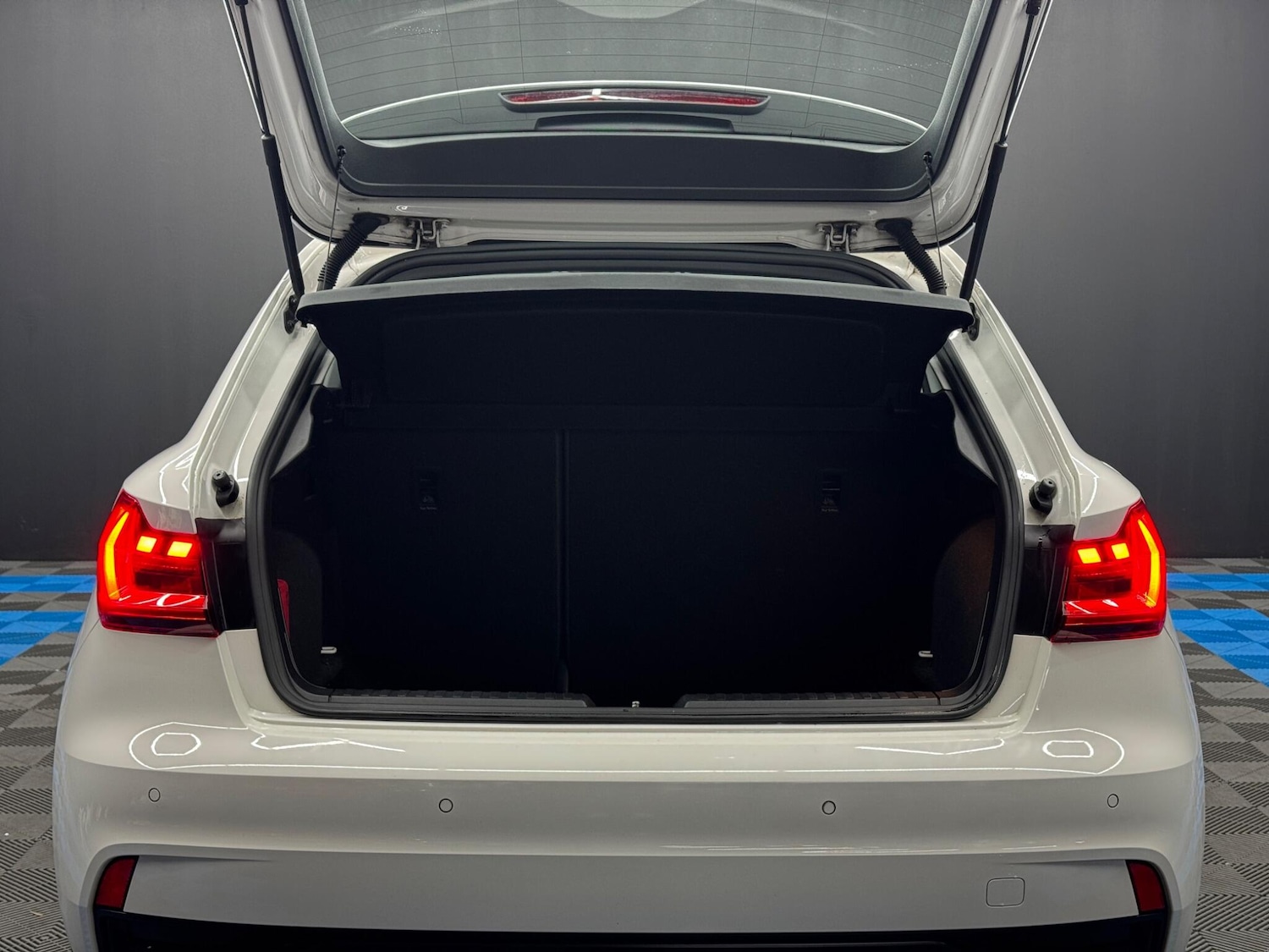 Used Audi A1 2019 for sale - 77612016: Photo 37