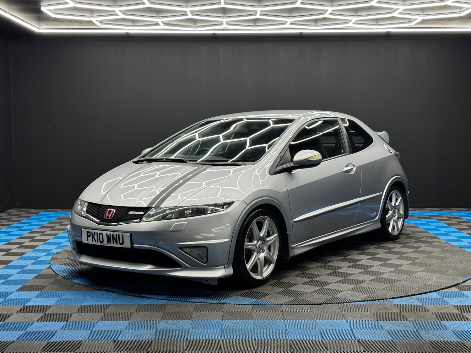 Used Honda Civic 2010 for sale - 76913932: Photo 3