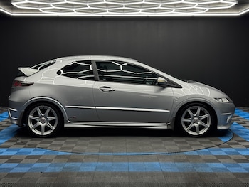 Used Honda Civic 2010 for sale - 76913932: Photo