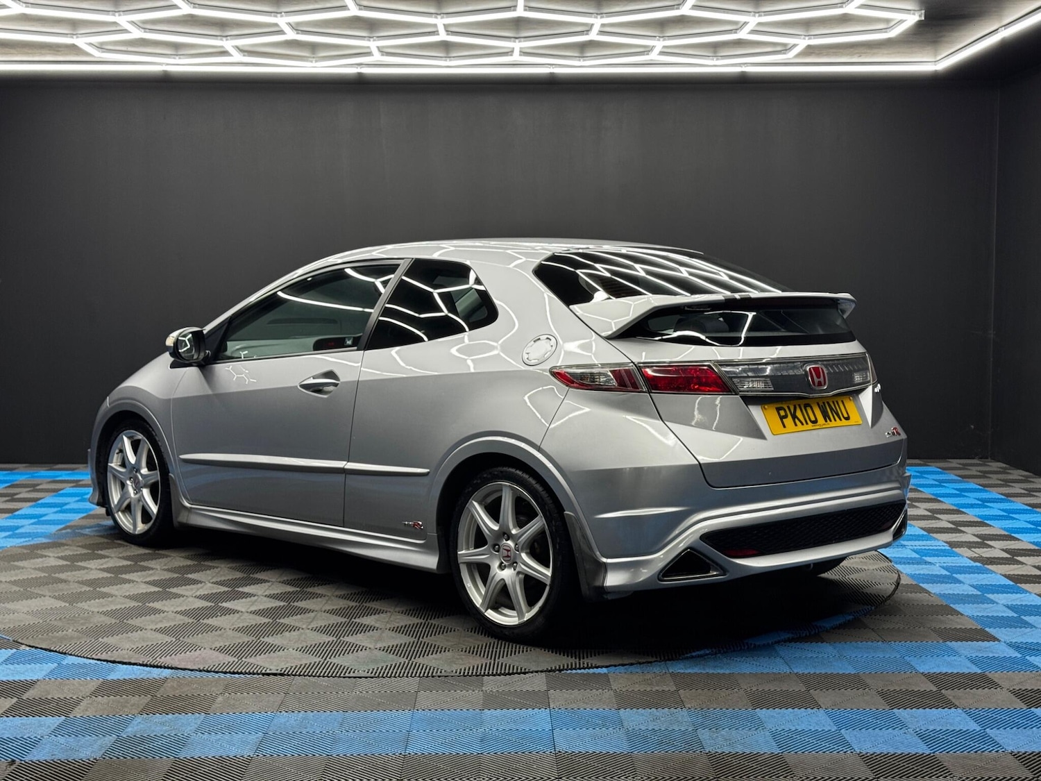 Used Honda Civic 2010 for sale - 76913932: Photo 7