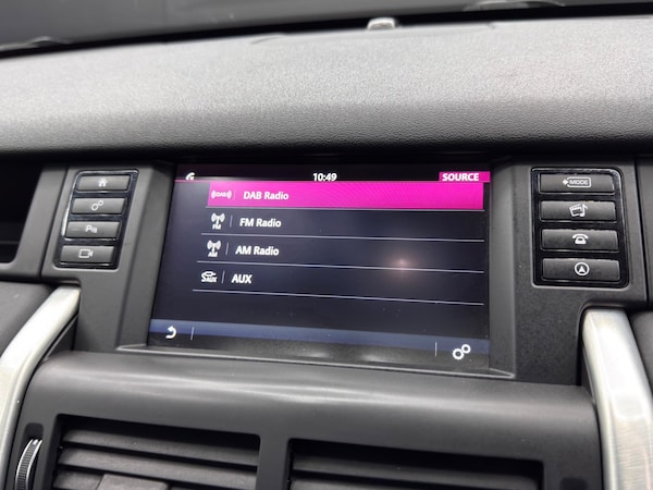 Used Land Rover Discovery Sport 2017 for sale - 76314277: Photo 33