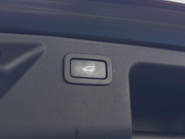 Used Land Rover Discovery Sport 2017 for sale - 76314277: Photo 40
