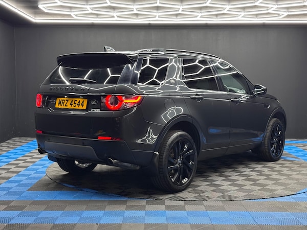 Used Land Rover Discovery Sport 2017 for sale - 76314277: Photo 5