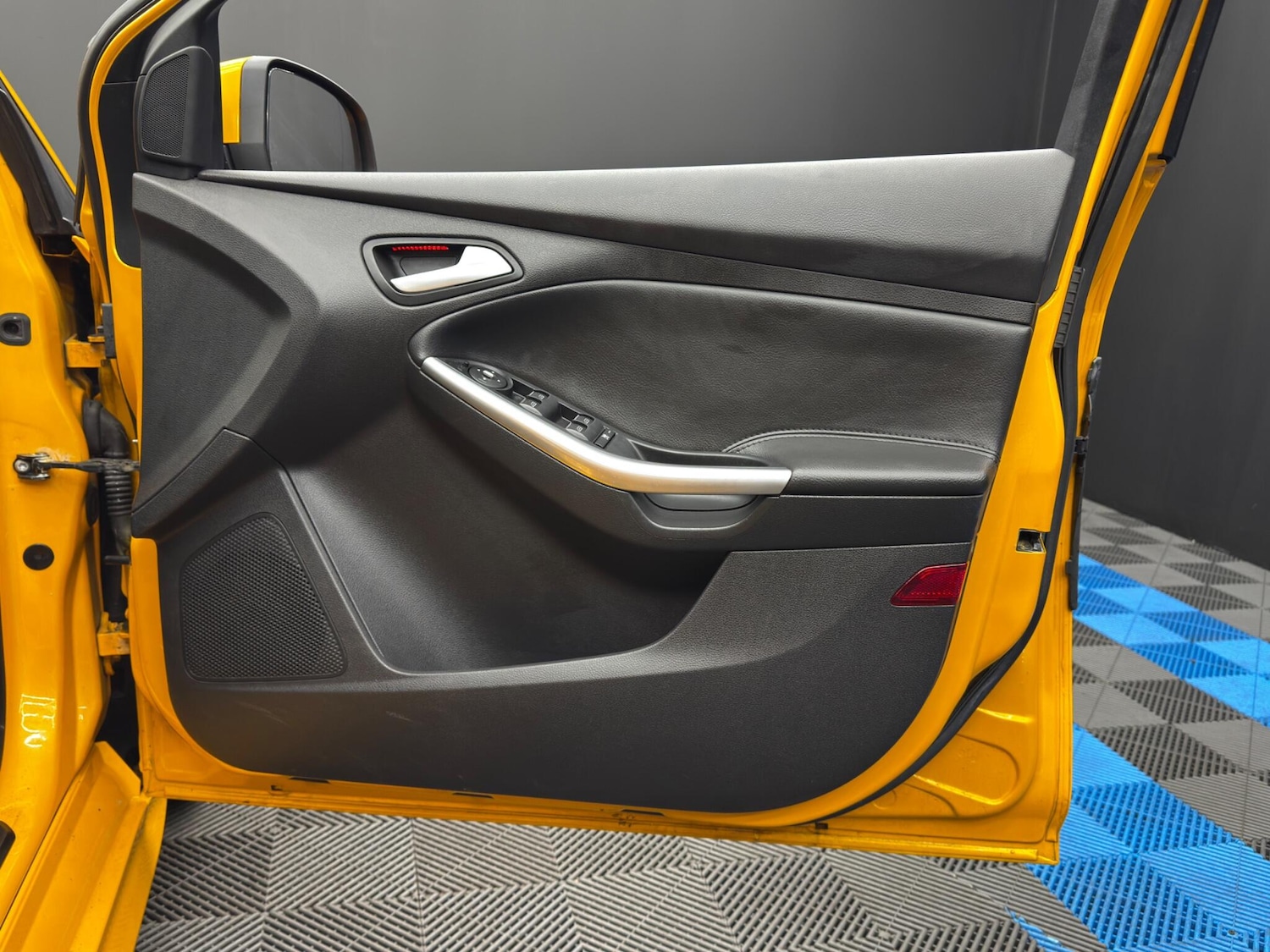 Used Ford Focus 2013 for sale - 77156067: Photo 36