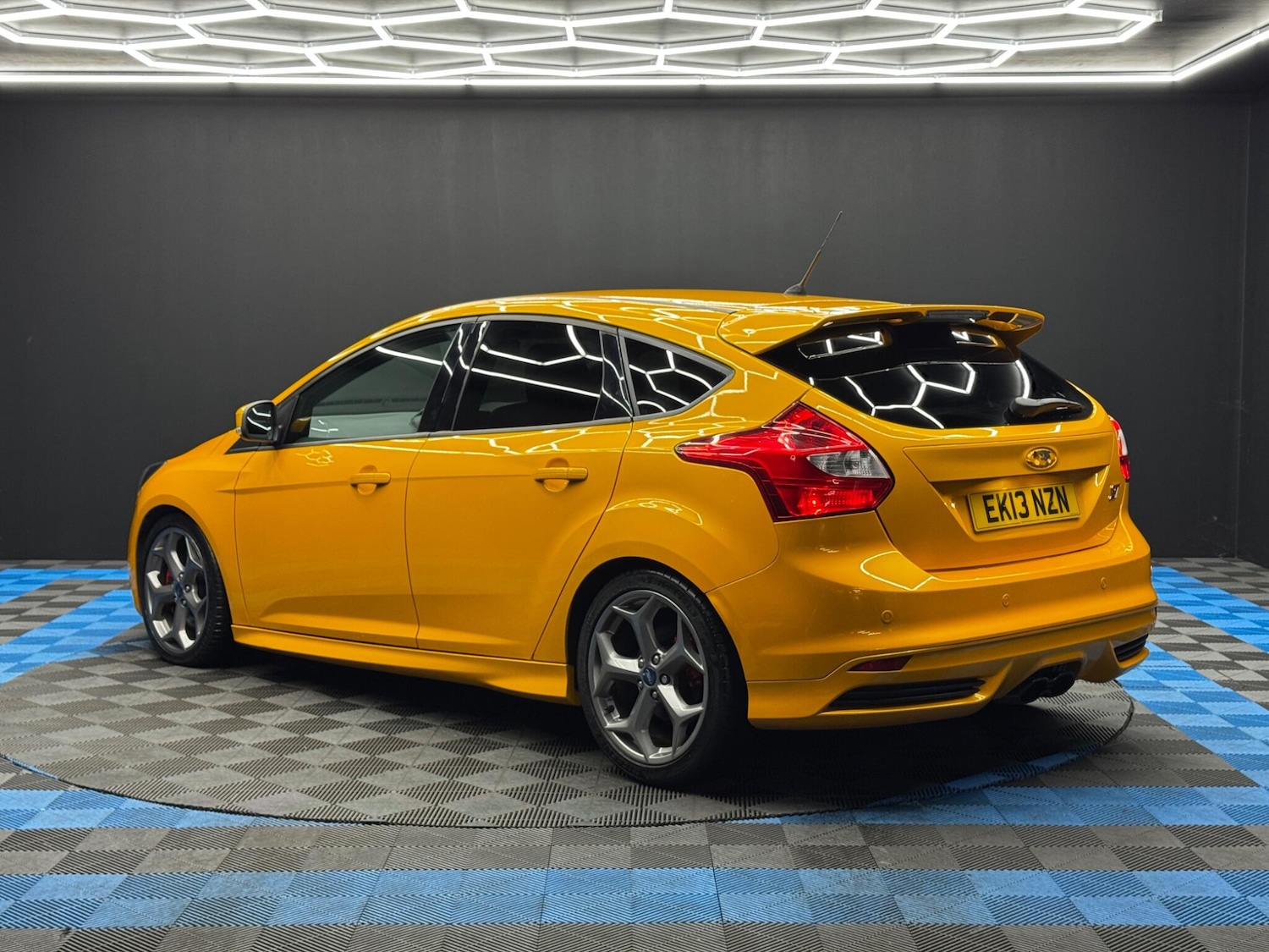 Used Ford Focus 2013 for sale - 77156067: Photo 7