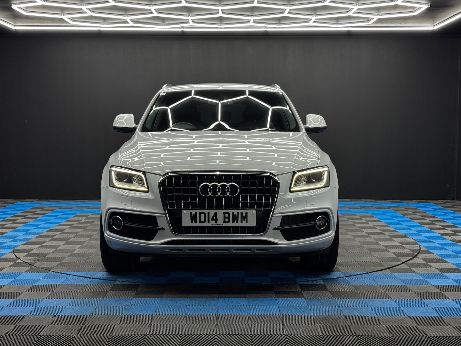 Used Audi Q5 for sale - 76550354: Photo 2