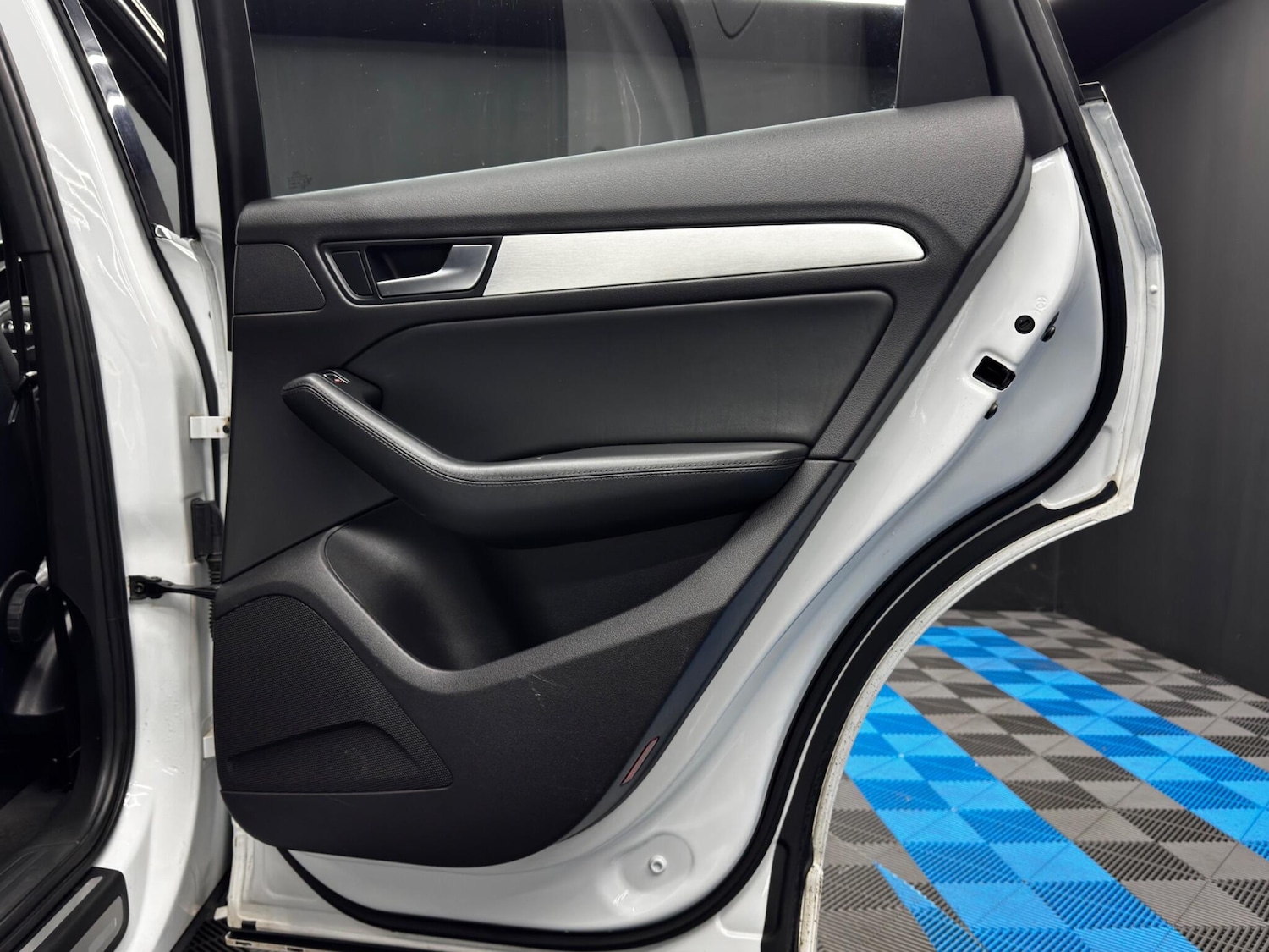 Used Audi Q5 for sale - 76550354: Photo 43