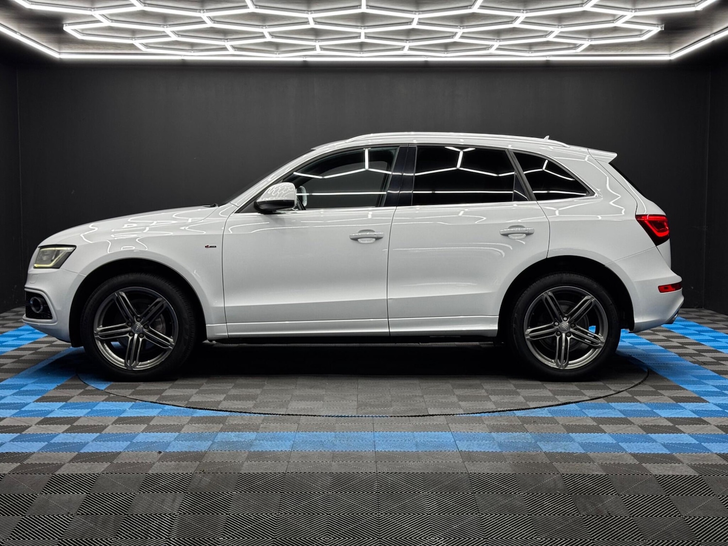 Used Audi Q5 for sale - 76550354: Photo 8