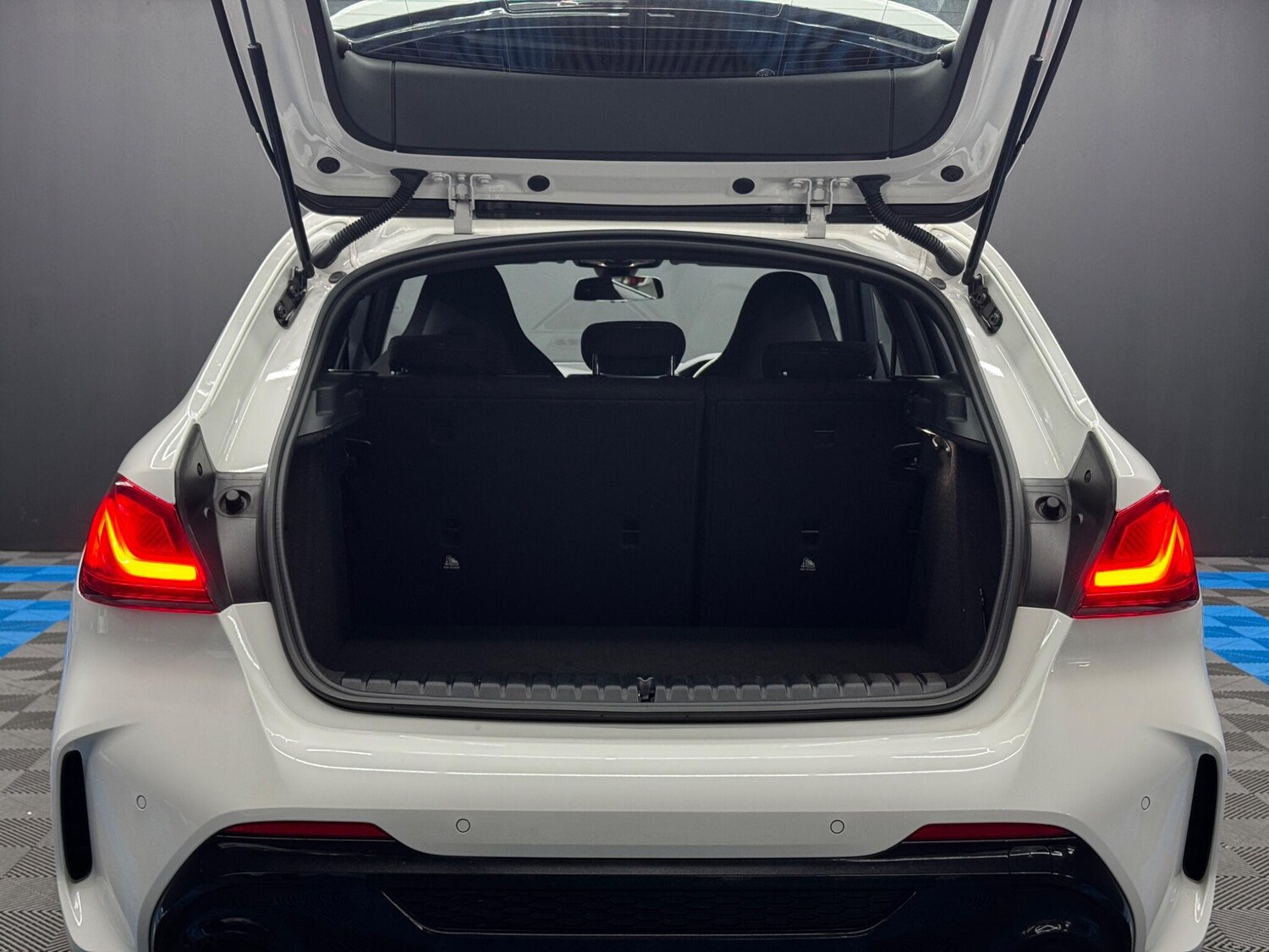 Used BMW 1 Series 2023 for sale - 77882311: Photo 40