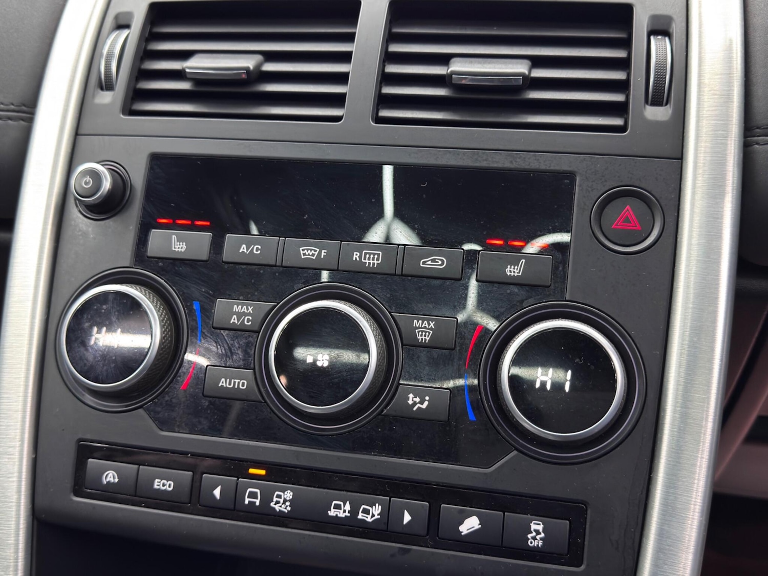 Used Land Rover Discovery Sport for sale - 77823736: Photo 28