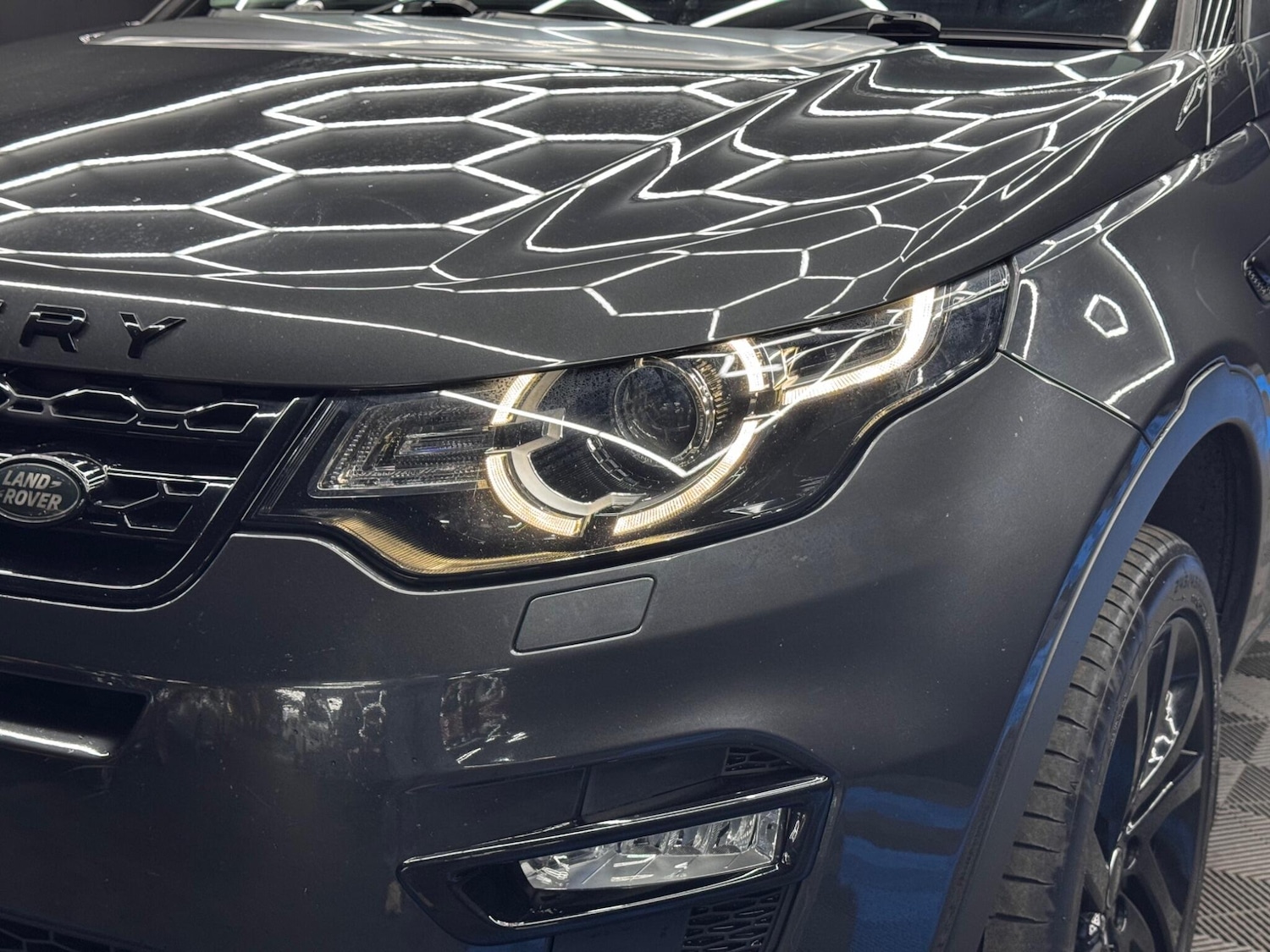 Used Land Rover Discovery Sport for sale - 77823736: Photo 51