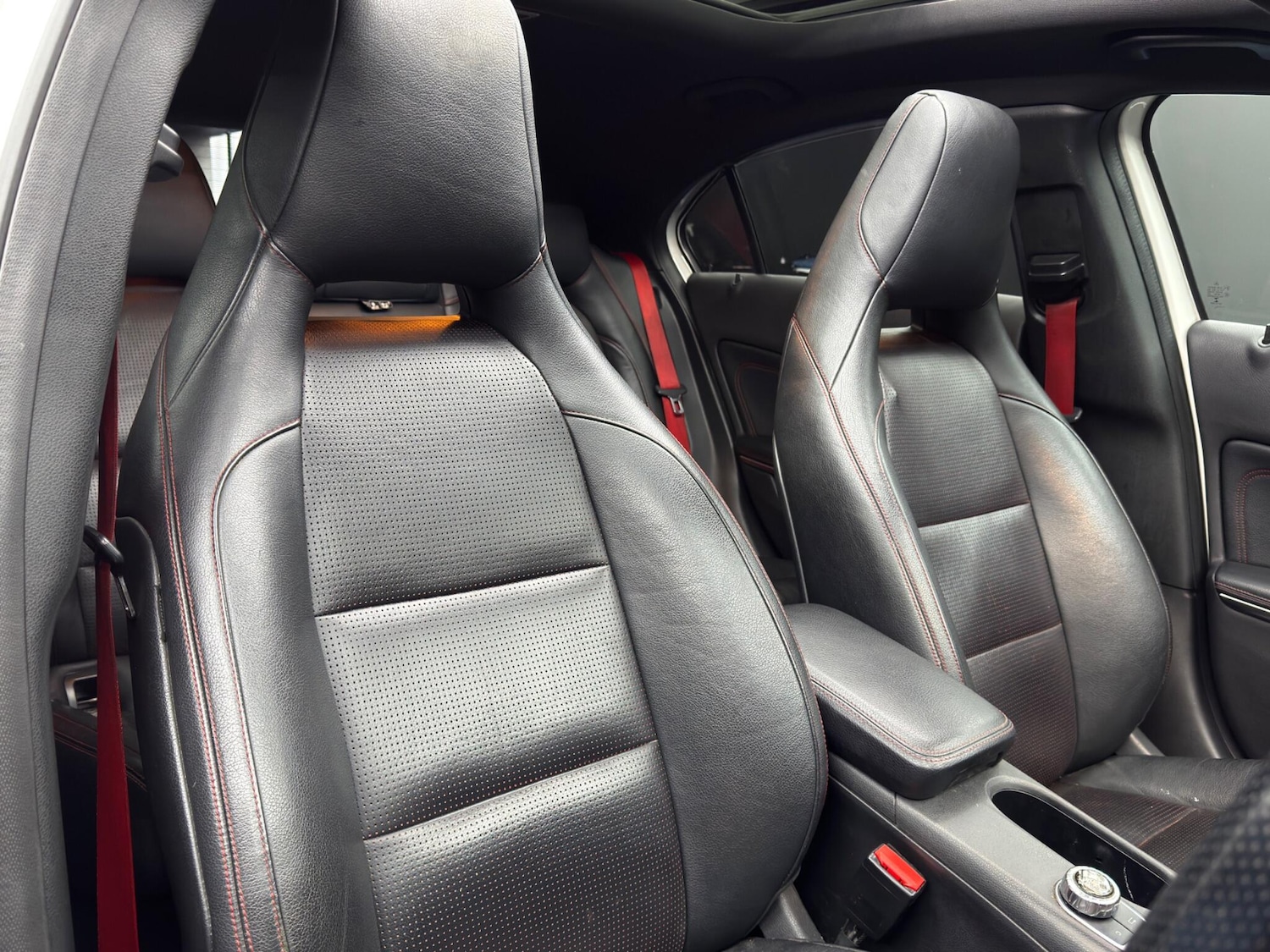 Used Mercedes-Benz A-Class 2013 for sale - 77559043: Photo 11