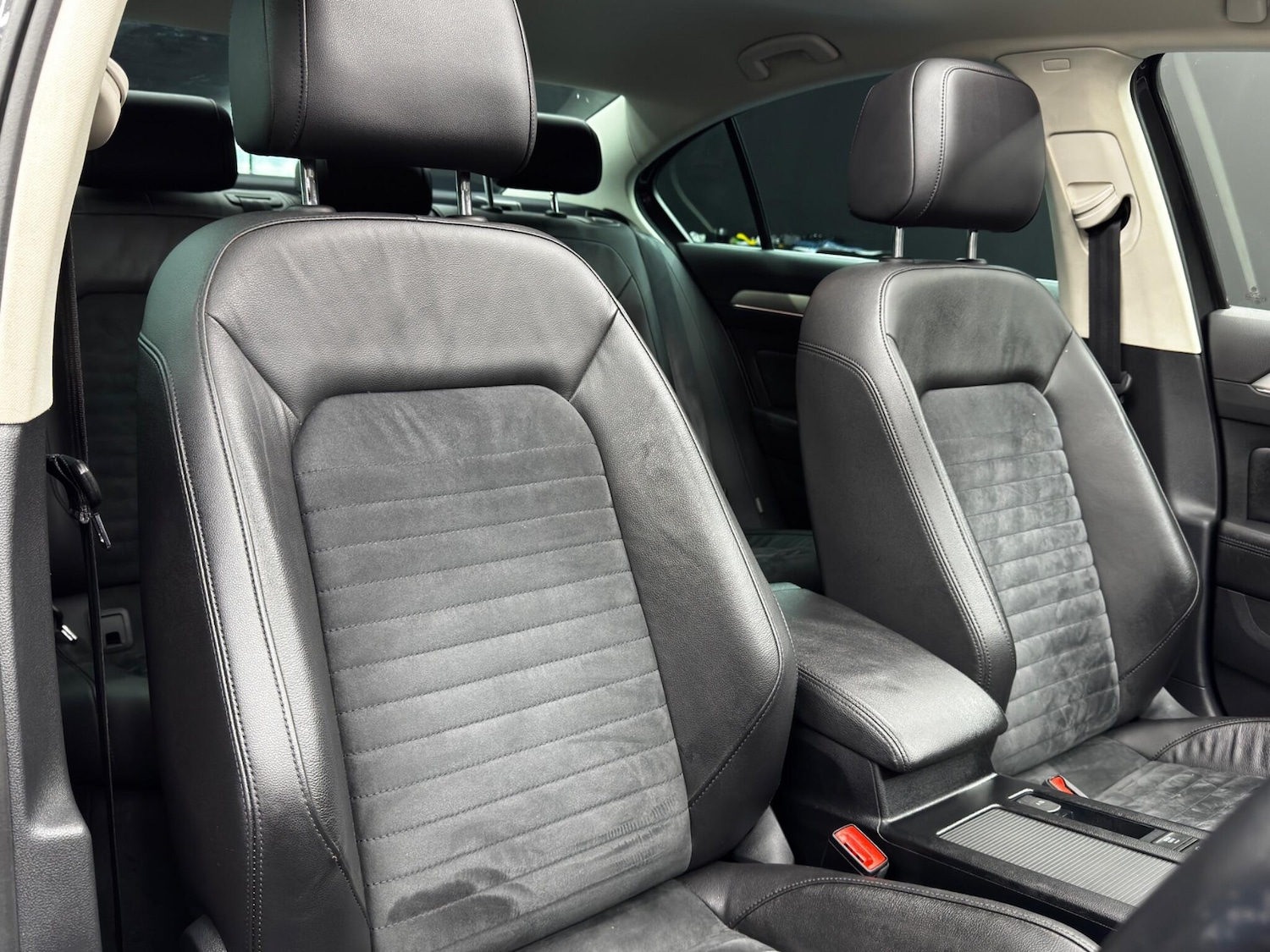 Used Volkswagen Passat 2019 for sale - 76850043: Photo 12