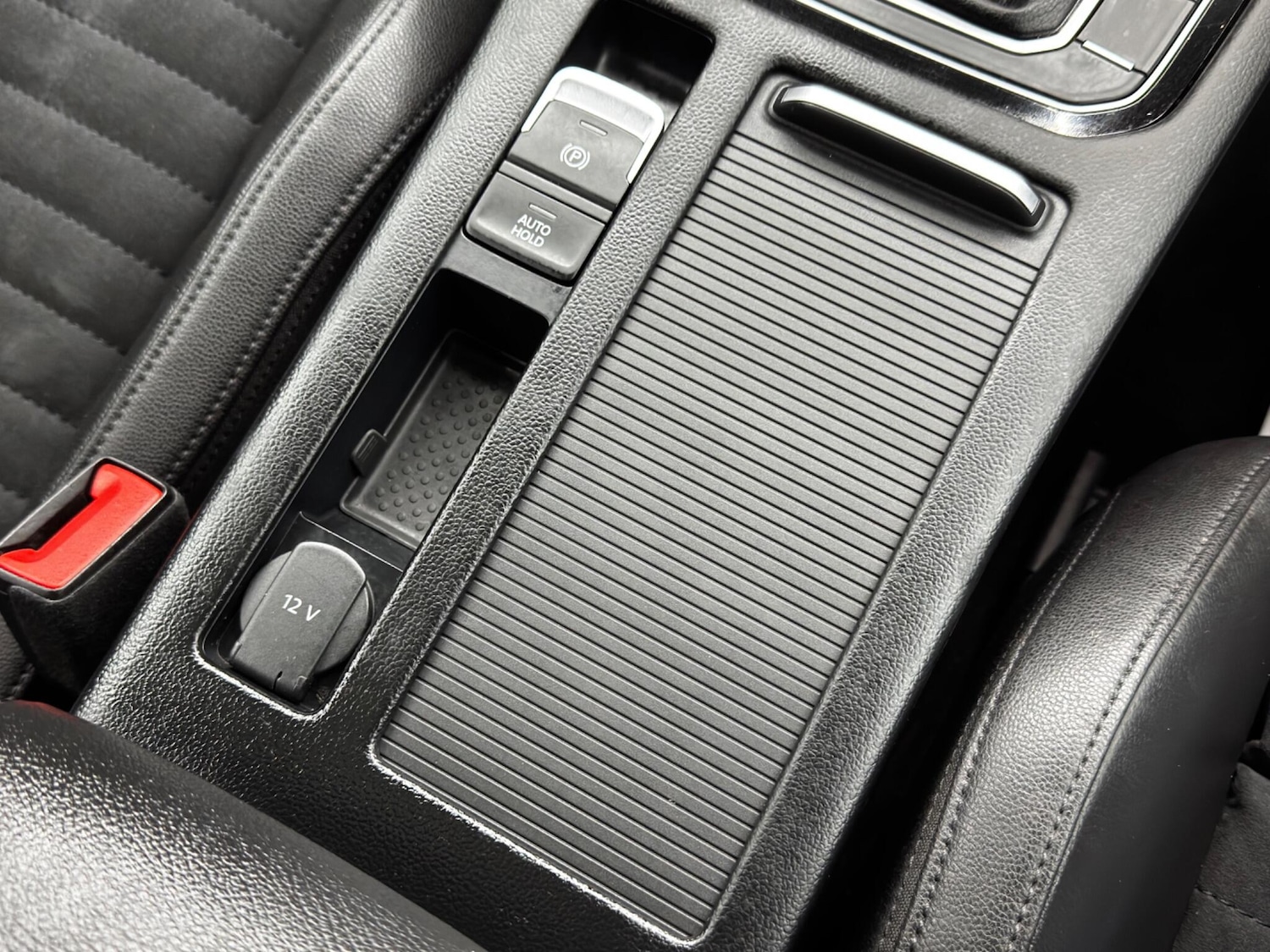 Used Volkswagen Passat 2019 for sale - 76850043: Photo 23