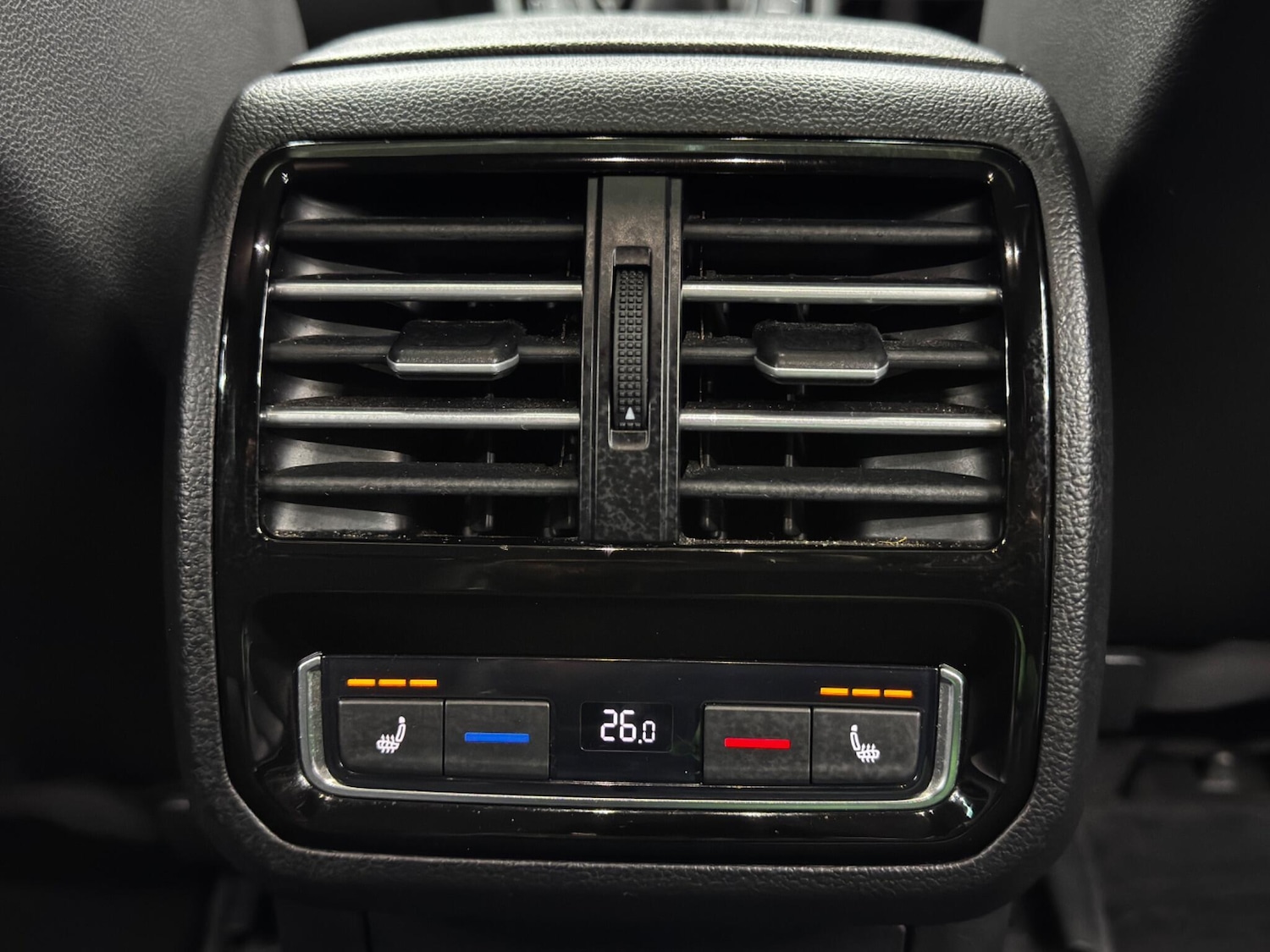 Used Volkswagen Passat 2019 for sale - 76850043: Photo 43