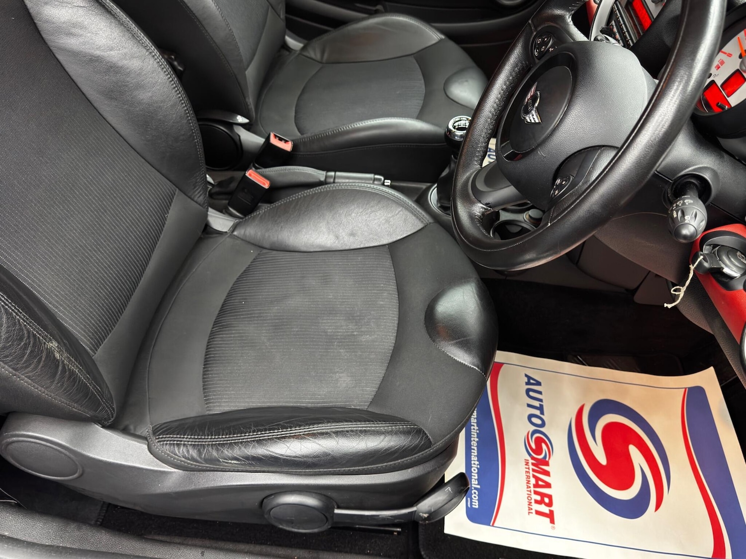 Used MINI Hatch 2011 for sale - 76965328: Photo 13