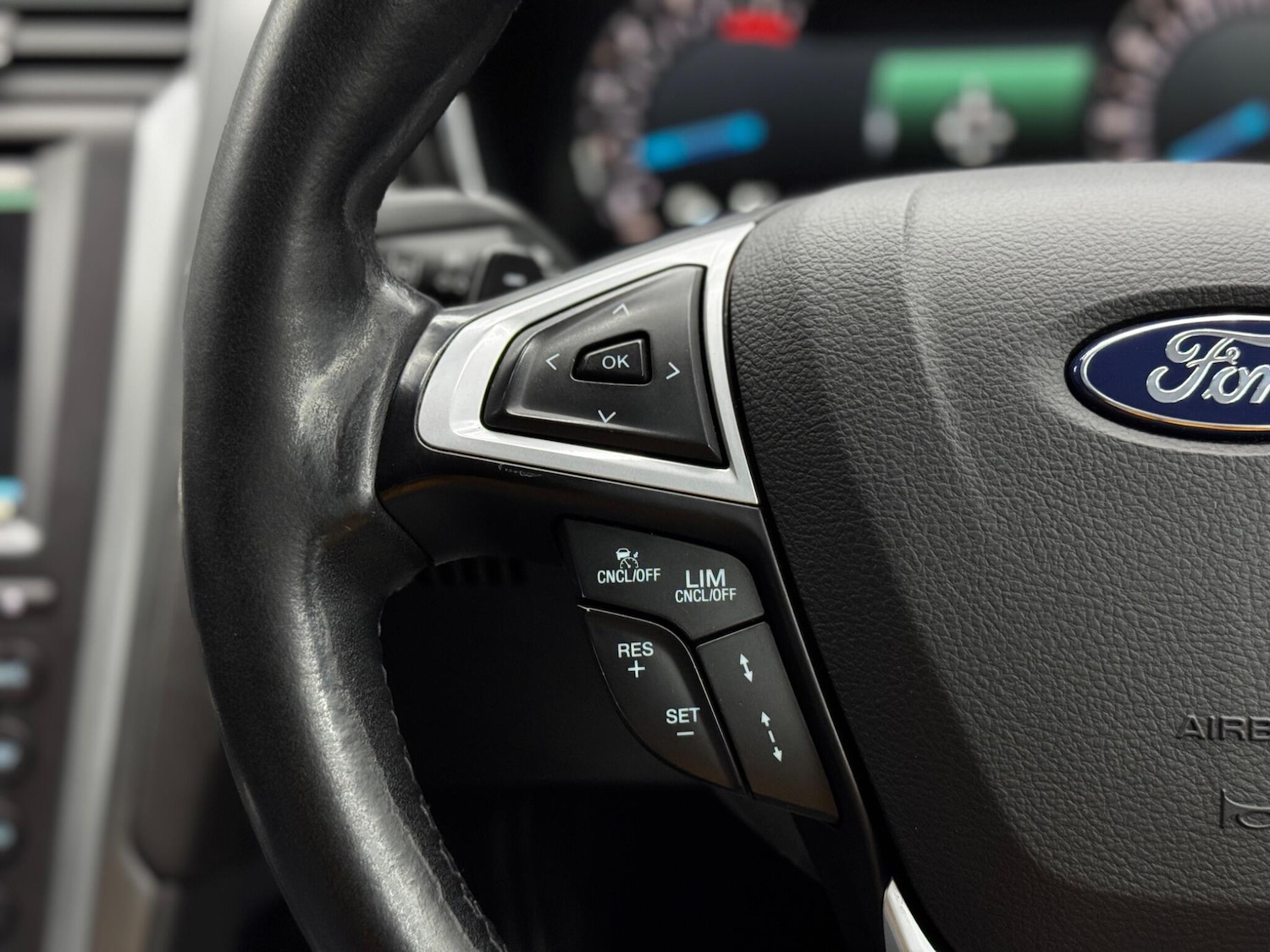 Used Ford Mondeo 2015 for sale - 76408930: Photo 20