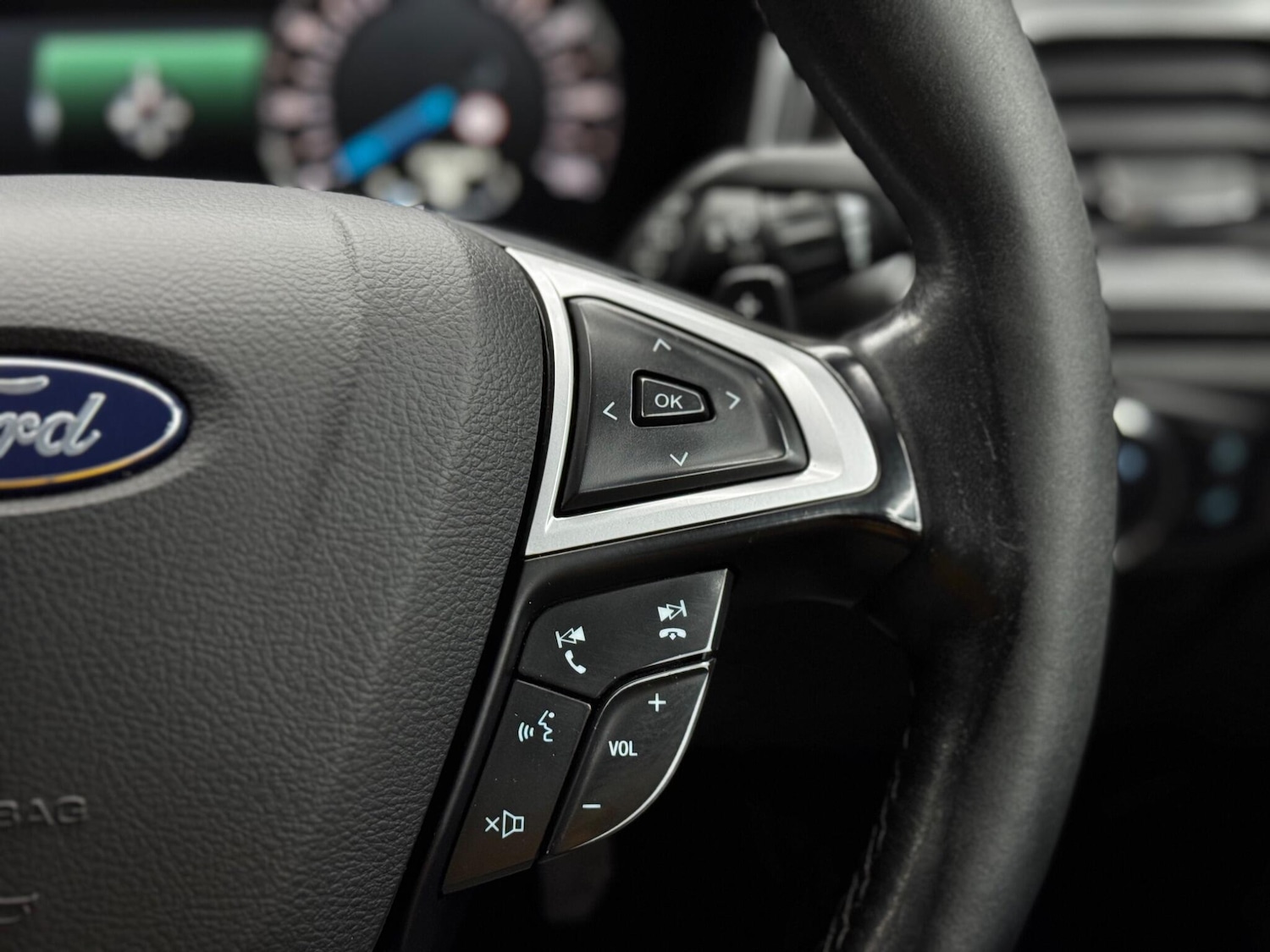 Used Ford Mondeo 2015 for sale - 76408930: Photo 21